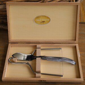 Laguiole Claude Dozorme Foie Gras Serving Set- 2 Pieces